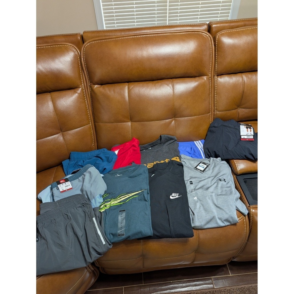 NWT Men's XL 10 PC Summer Box (MSRP $350)